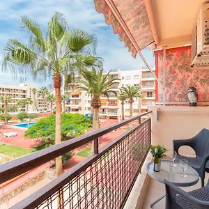 Sunny Cris Sol Apartment