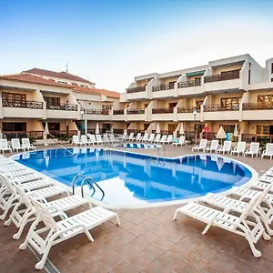  Apartamento Spectacular Renovated Apartment, 5 Min To Camison Beach, With Aircon